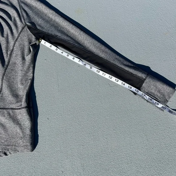 245.CHAMPION Women’s Athletic Gray 1/4 Zip Semi-Fitted Top - Picture 12 of 12